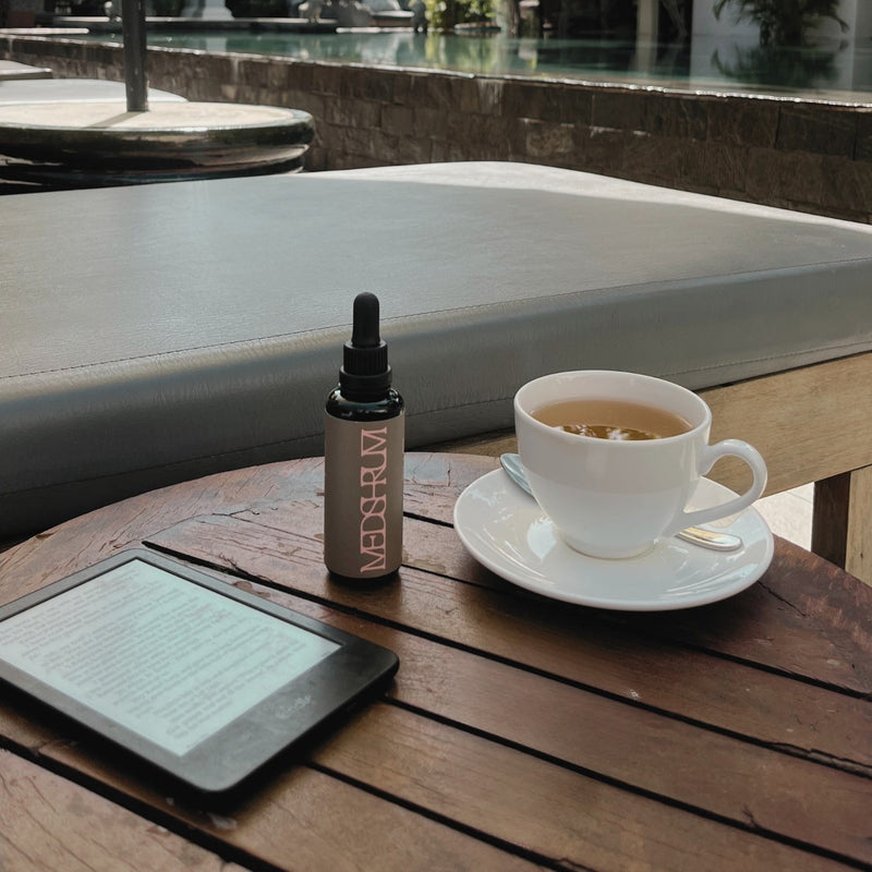 medshrum tincture with coffee and kindle as part of a simple daily mushroom ritual