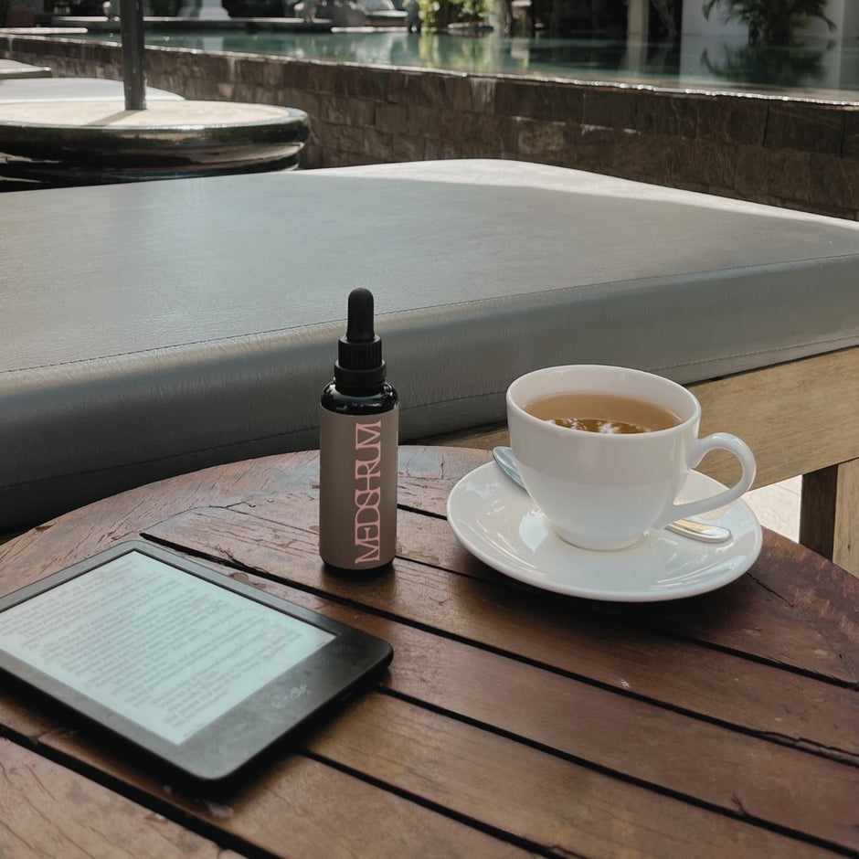 medshrum tincture with coffee and kindle as part of a simple daily mushroom ritual